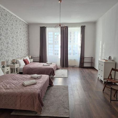 We Stay Apartments Bratislava Extérieur photo