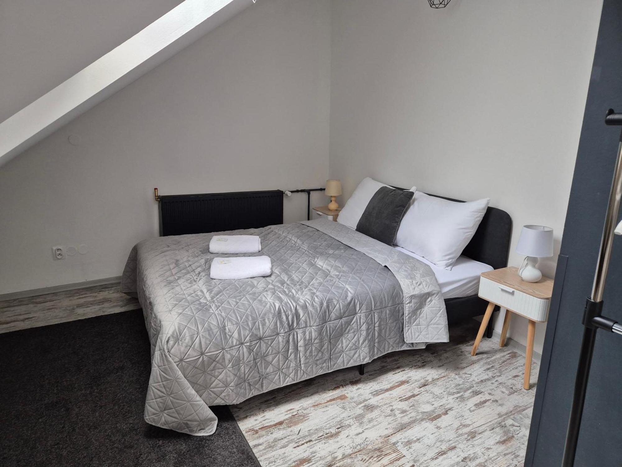 We Stay Apartments Bratislava Extérieur photo